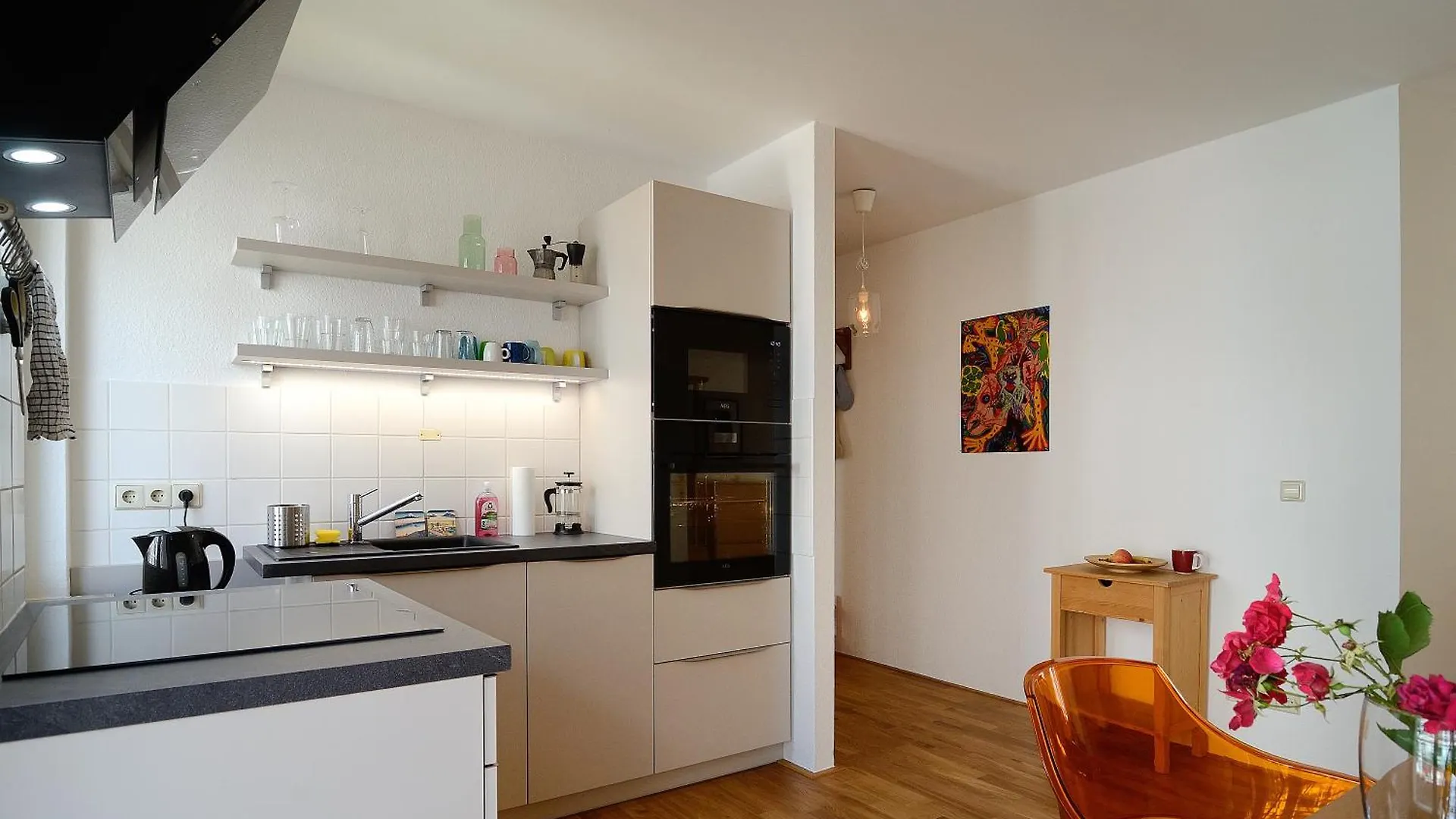 Amazing Apartment Dd Neustadt With Balcony! Dresden